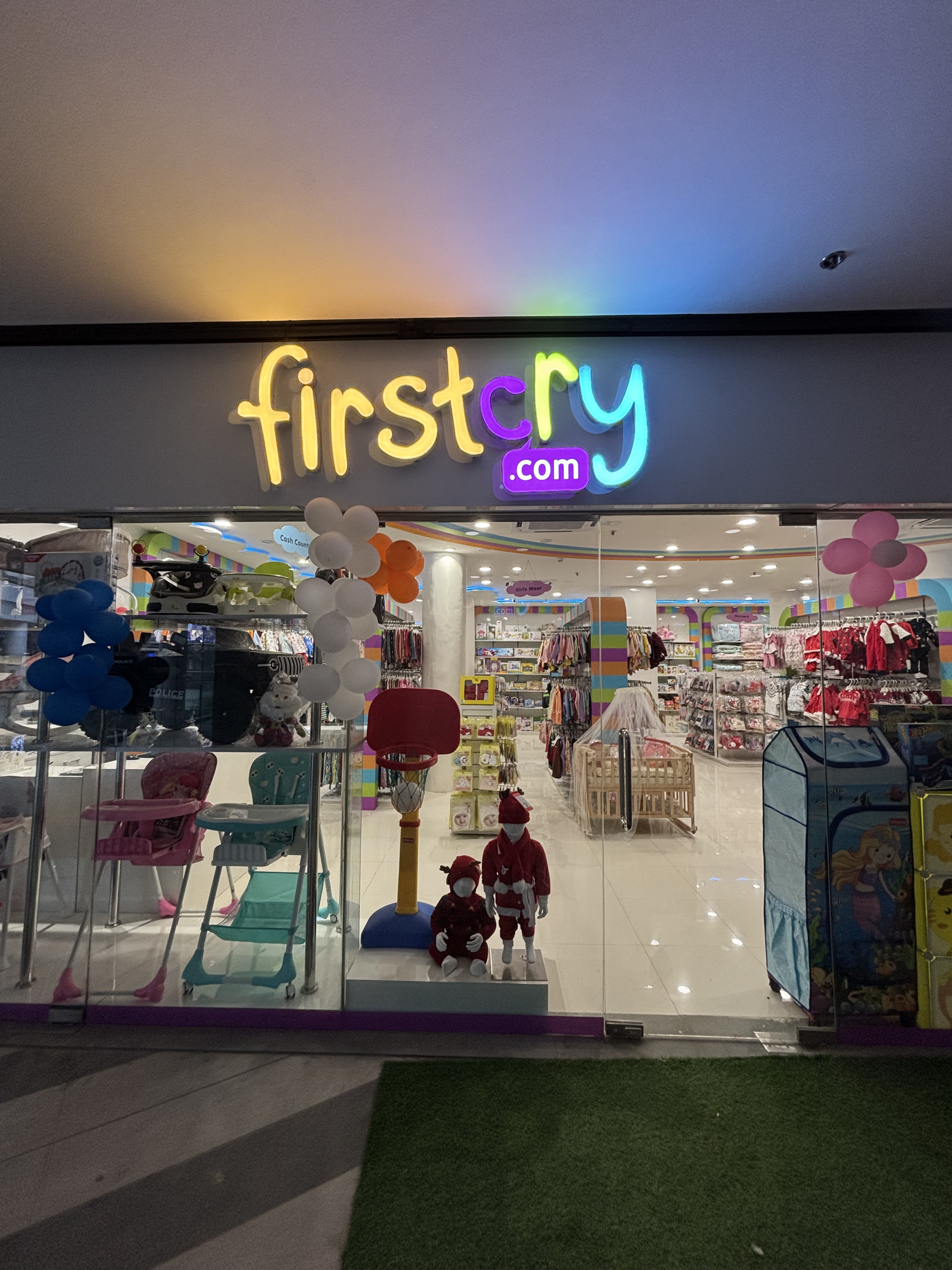 firstcry store gurgaon conscient one mall | kids wear shop in gurugram